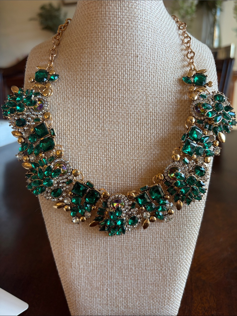 Emerald Green Crystal Statement Necklace - Women Jewelry